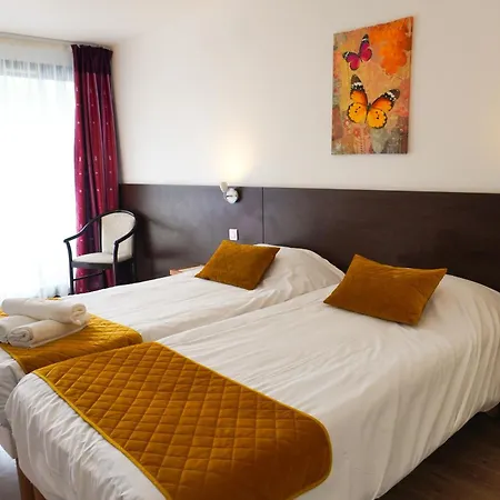 Resort Domaine Du Roc Nantais 3*